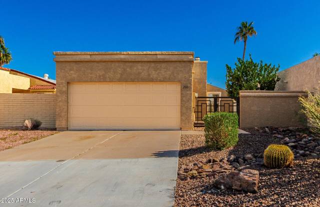2133 N APOLLO Court - 2133 North Apollo Court, Chandler, AZ 85224