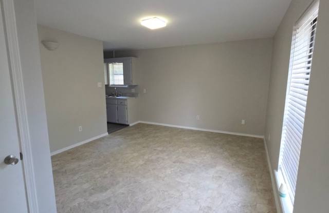 600-604 East 7th photos photos