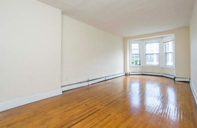 4401-11 WALNUT STREET Gallery 4
