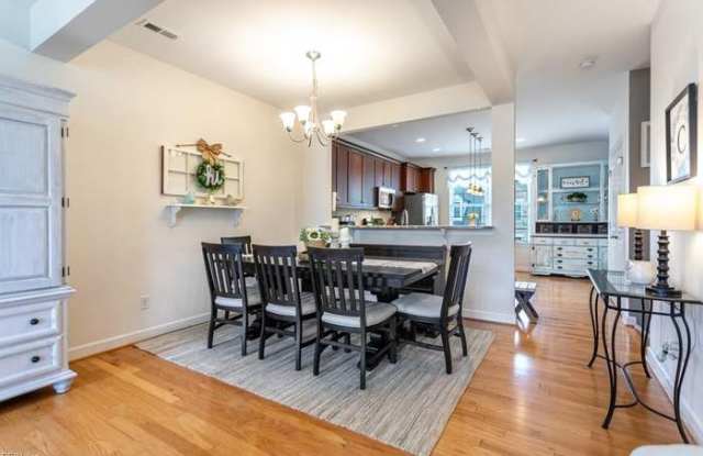 509 Fleming Way photos photos