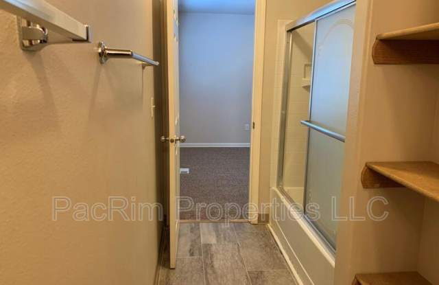 6815 Brittany Rock Way Gallery 3
