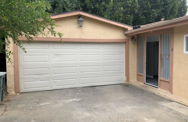 154 North Parkwood Avenue - 154 North Parkwood Avenue, Pasadena, CA 91107