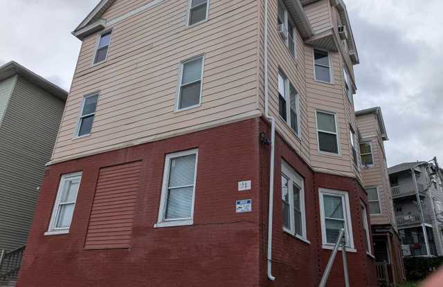 31 Vernon Street photos photos