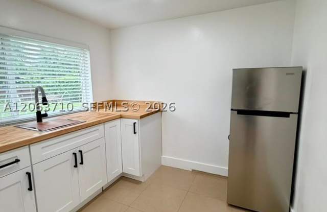 117 NE 115th St photos photos