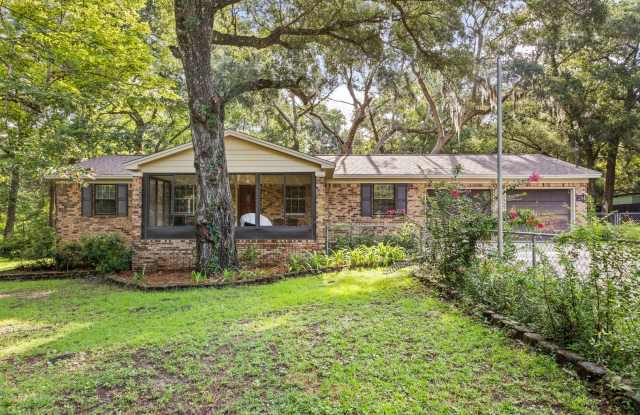 Charming All-Brick Home with Oversized Garage and Florida Room photos photos