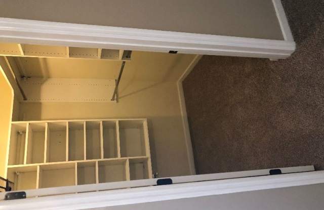 10435 Midtown Parkway 421 Gallery 3