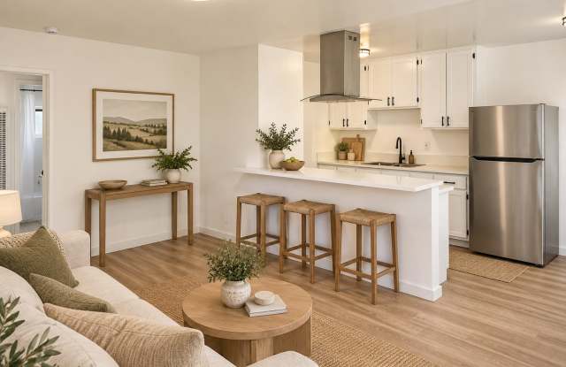 SPC LA RENTAL 2, LLC (716 W 81st St) Gallery 3