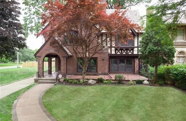 2215 W BOSTON Boulevard - 2215 West Boston Boulevard, Detroit, MI 48206