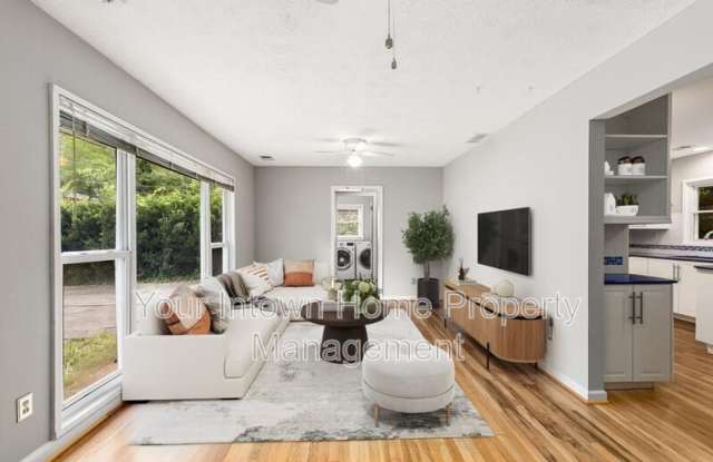 2959 Westbury Dr. Gallery 3