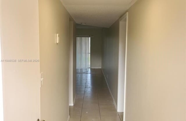 7925 S Colony Cir S - 7925 South Colony Circle, Tamarac, FL 33321