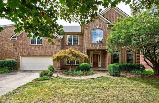 2137 Roswell Dr photos photos