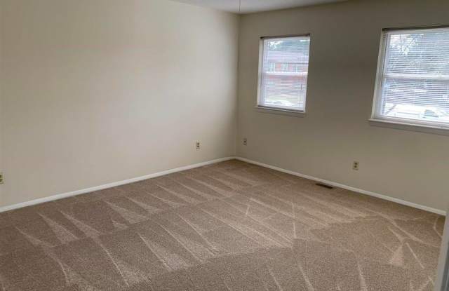 1220 Manassas Court - Bev Roberts Rentals and Property Management photos photos