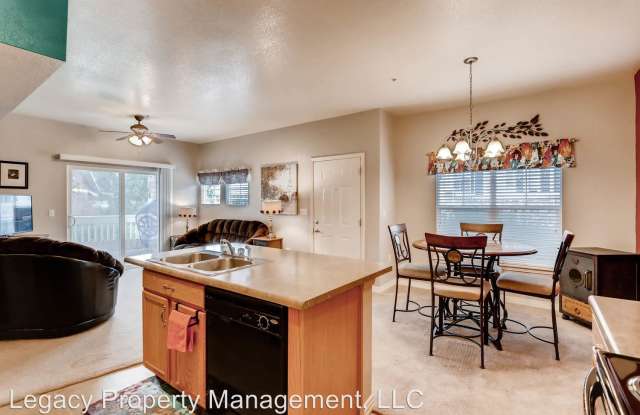 9458 Ashbury Circle, Unit 101 Gallery 4