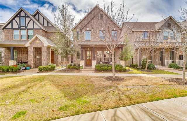 1205 Harris Hawk Way Gallery 2