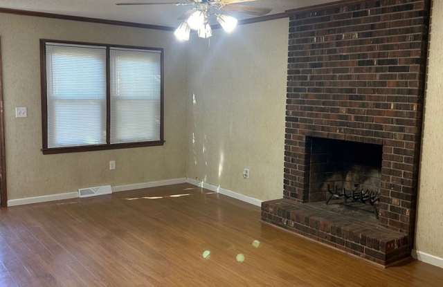 3 Bedroom near Greenville Hospital Gallery 4