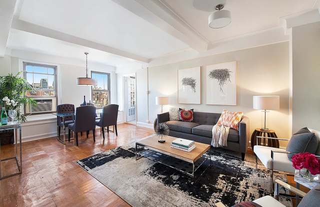 135 Waverly Pl Apt 10C Gallery 2