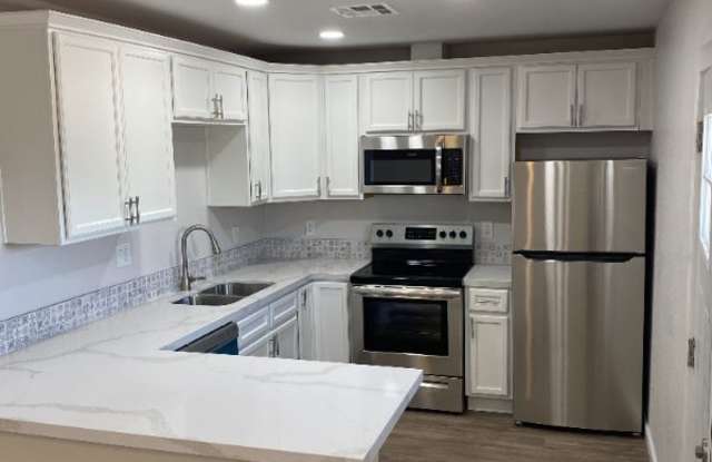 408 N 17th street Apt 1 1 - 408 North 17th Street, Phoenix, AZ 85006