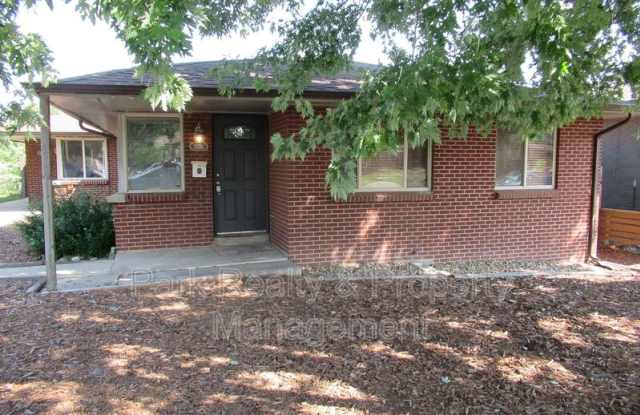 2020 Marshall St photos photos