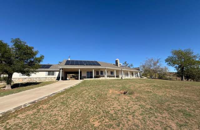 Acton 4 bedroom on Dirt Road photos photos Acton 4 bedroom on Dirt Road photos photos