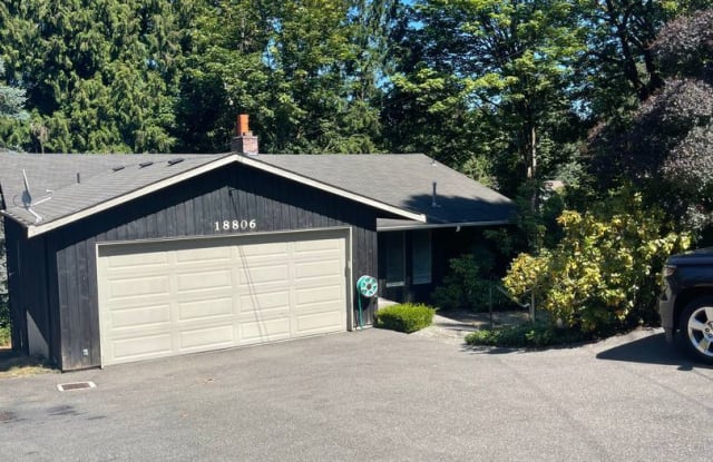 18806 57th Ave NE - 18806 57th Avenue Northeast, Kenmore, WA 98028
