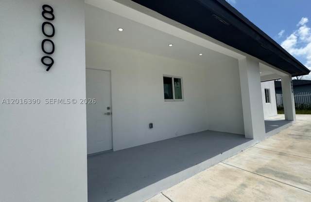8005 NW 14th ct Gallery 3