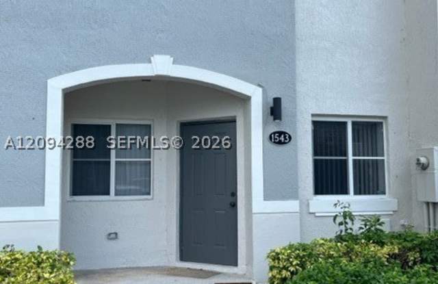 1543 SE 31st Ct Gallery 3