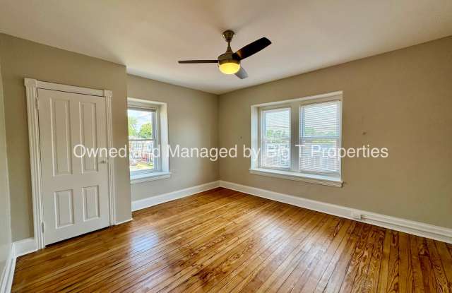 LARGE!! 6 bdrm/3 ba house with main lvl bdrm! Gallery 3