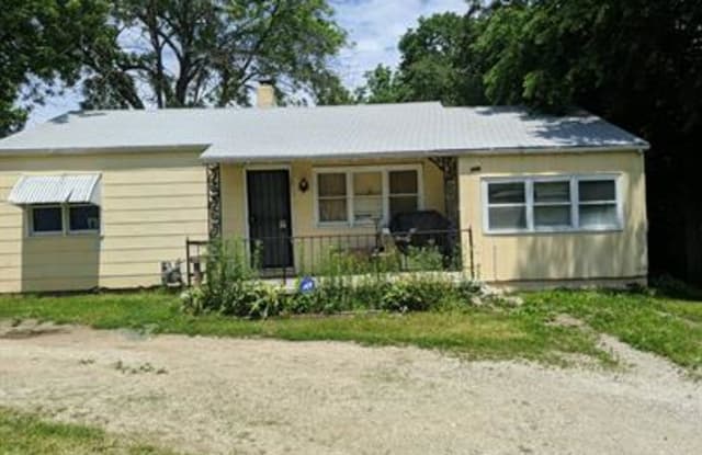 10512 East 35th Street South - 10512 East 35th Street South, Independence, MO 64052