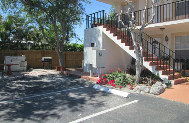 405 N Cypress Drive Gallery 2