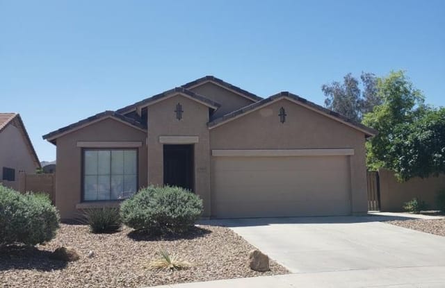 3429 E Turnberry Dr - 3429 East Turnberry Drive, Gilbert, AZ 85298
