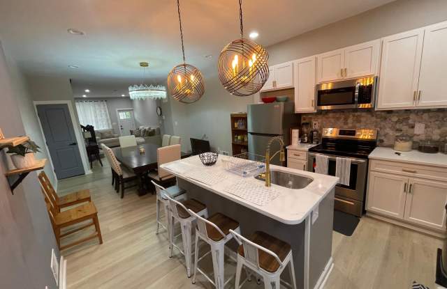 2808 ELLICOTT DRIVE - 2808 Ellicott Driveway, Baltimore, MD 21216