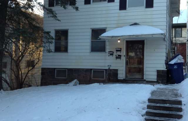 321 N 20th Ave E - 321 North 20th Avenue East, Duluth, MN 55812 321 N 20th Ave E - 321 North 20th Avenue East, Duluth, MN 55812