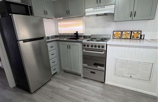 1339 Old Lakeport Road Gallery 4