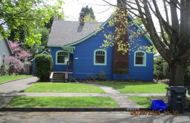 1374 W 4th - 1374 West 4th Avenue, Eugene, OR 97402