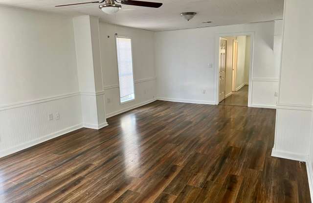 3 Bed, 1.5 Bath Near Downtown Jonesboro, Section 8 Vouchers Accepted Gallery 4