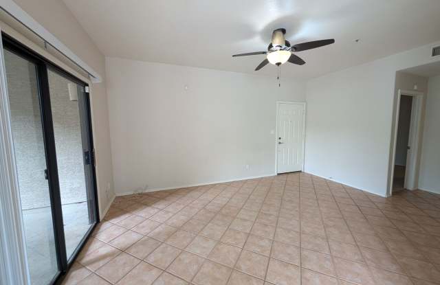 2 Bedroom 2 Bath Gallery 4