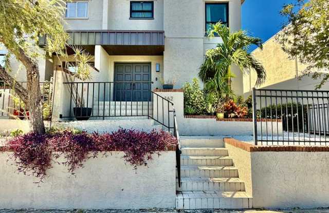 162 E Davis Blvd photos photos