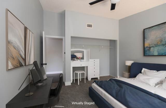 5087 Oakhill Lane Gallery 4