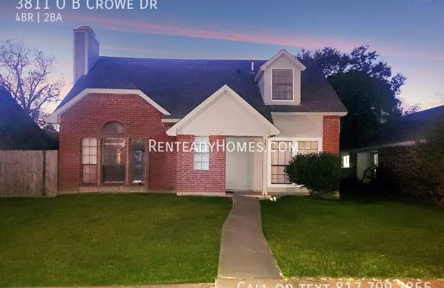 3811 O B Crowe Dr - 3811 O B Crowe Drive, Dallas, TX 75227