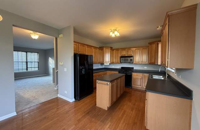 2320 Hudson Circle Gallery 4