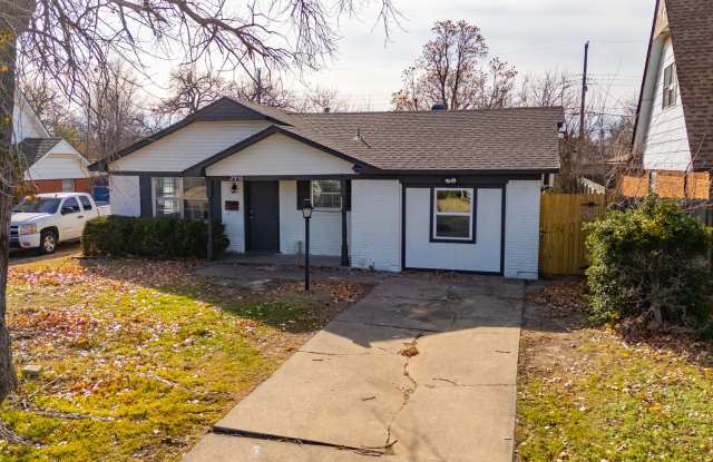 4 Bedroom Must See!! photos photos