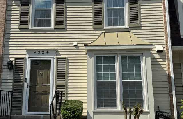 4324 Gypsy Court photos photos