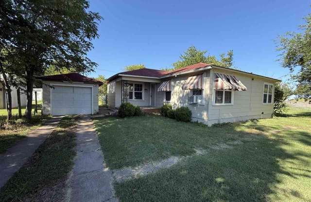 1820 KELL BOULEVARD photos photos