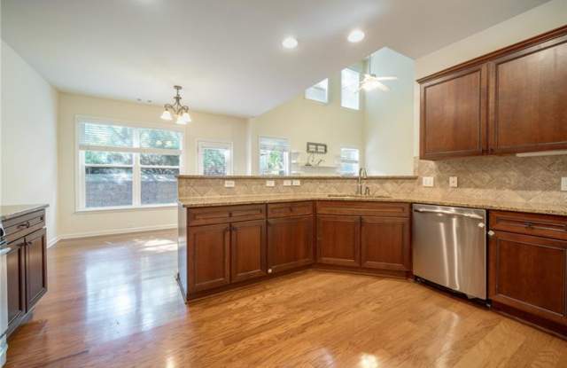 3372 Archgate Court Gallery 3