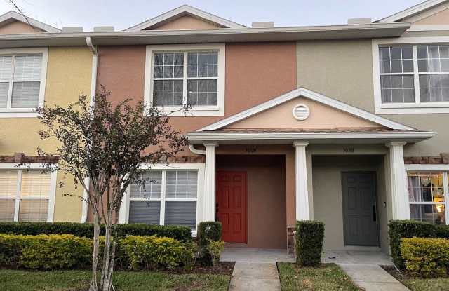 Spacious and open! - 30320 Elderwood Drive, Wesley Chapel, FL 33543