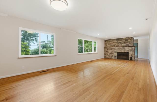 205 S Palisades Drive Gallery 3
