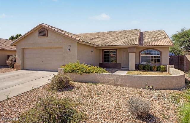 8752 W MELINDA Lane Gallery 4