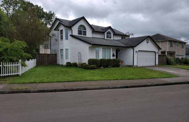 1119 NW 16th Ave. - 1119 Northwest 16th Avenue, Battle Ground, WA 98604