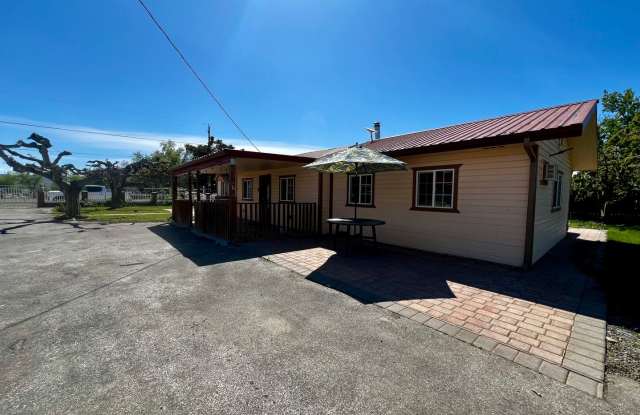 Non-Refundable  Security Deposit Total: $2150.00 photos photos