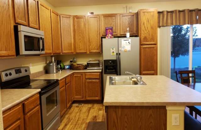 20601 Randolph Pl Gallery 3